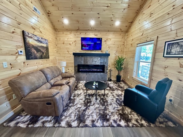 CantsaynoLivingRoom3 (Small)