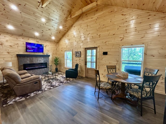 CantsaynoLivingRoom4 (Small)