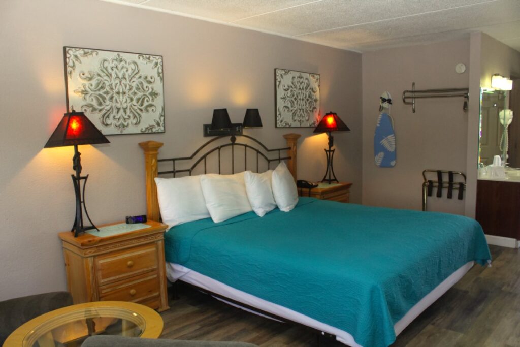 Properties located on the River in Pigeon forge